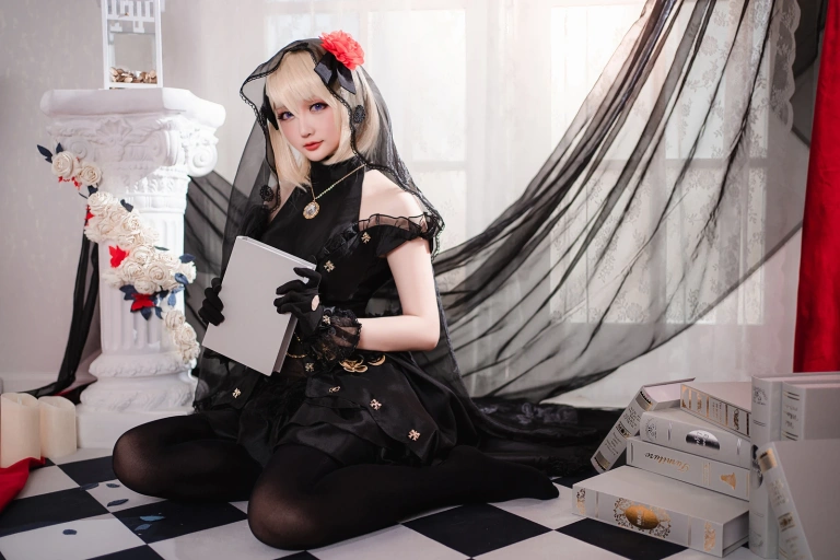 星之迟迟《斯卡哈maid&Z23婚纱》写真图集 150P+1V｜在线预览与图包下载