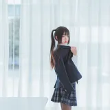 桜桃喵《桜桃未熟2 冬季制服丝秀》写真图集 45P｜在线预览与图包下载
