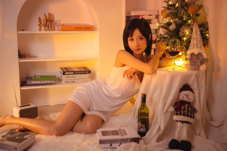 木棉棉《红酒好喝》写真图集 28P｜在线预览与图包下载
