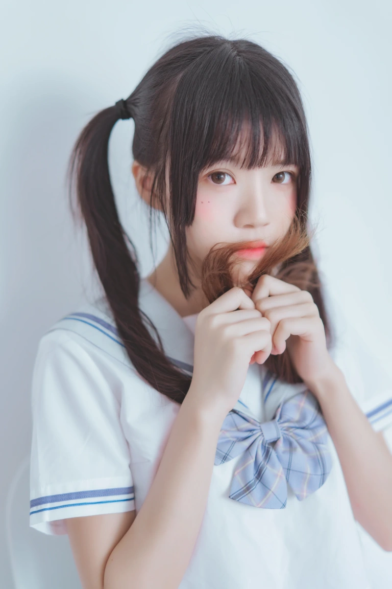 桜桃喵《桜桃未熟2 黑丝水手》写真图集 49P｜在线预览与图包下载