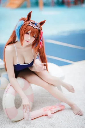 瓜希酱《赛马娘大和赤骥》写真图集 30P｜在线预览与图包下载