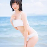 木棉棉《焦糖白》写真图集 38P｜在线预览与图包下载