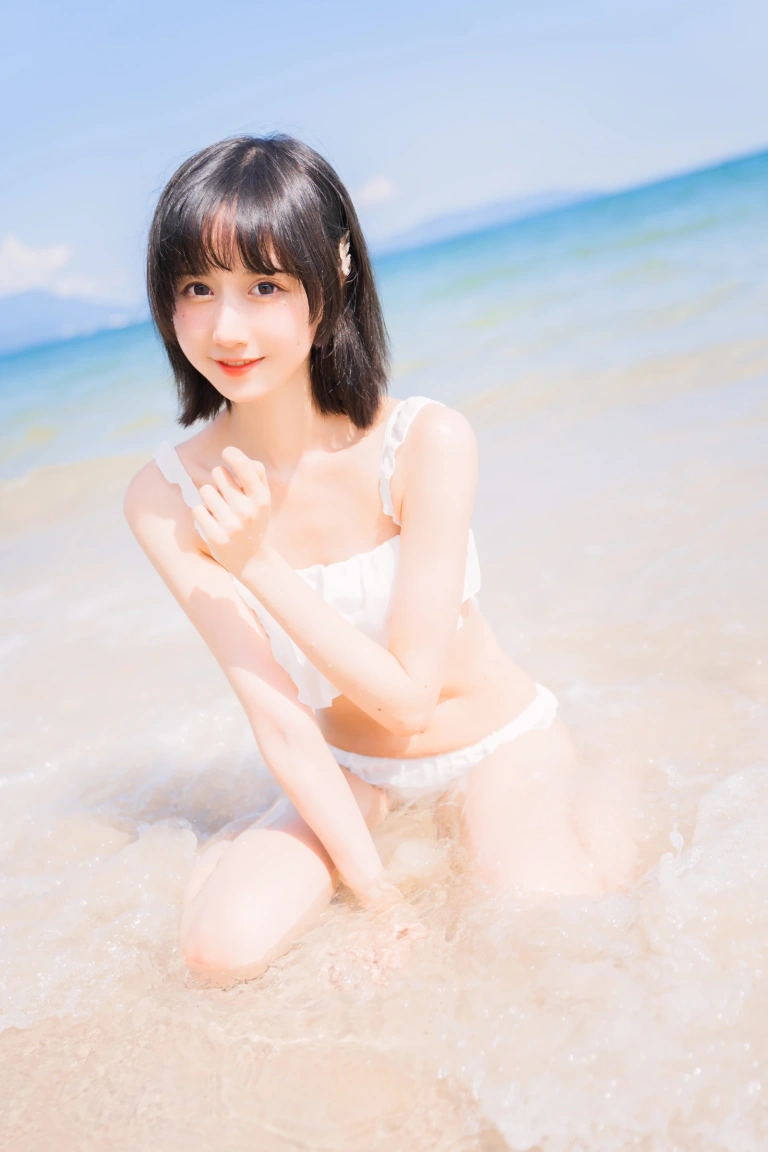 木棉棉《焦糖白》写真图集 38P｜在线预览与图包下载