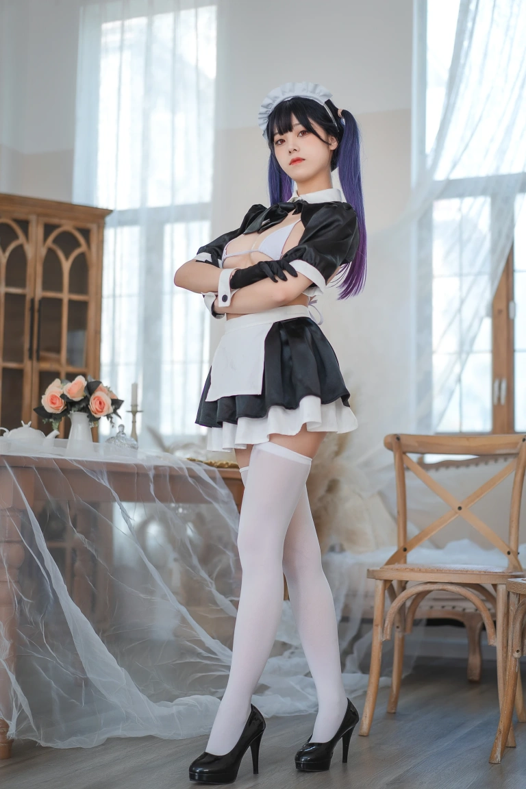 蜜汁猫裘《工作女仆》写真图集 50P+3V｜在线预览与图包下载