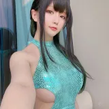 星之迟迟《泳装绿》写真图集 62P｜在线预览与图包下载