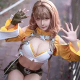抱走莫子《萤火虫动漫嘉年华 阿妮斯超级巨星》写真图集 23P｜在线预览与图包下载