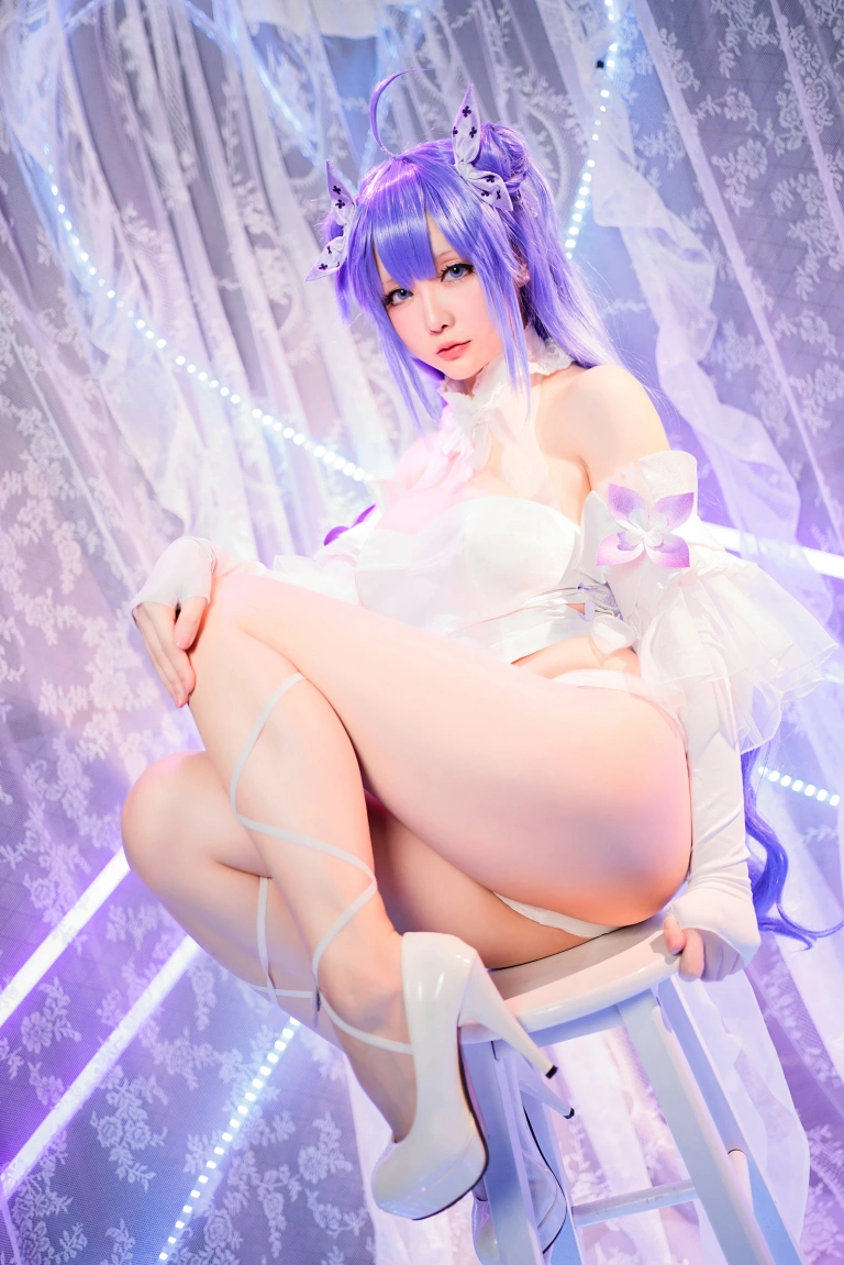 星之迟迟《《纯白と漆黑》 独角兽》写真图集 24P｜在线预览与图包下载