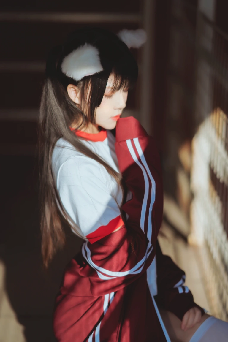 桜桃喵《桜桃未熟2 红色体操服》写真图集 44P｜在线预览与图包下载