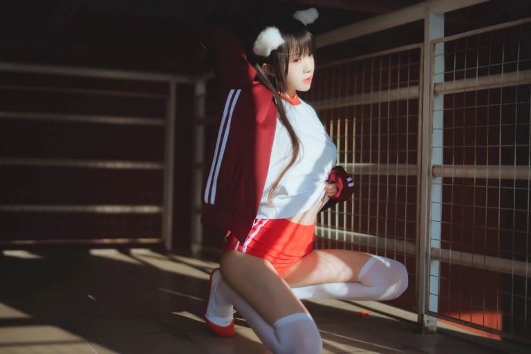 桜桃喵《桜桃未熟2 红色体操服》写真图集 44P｜在线预览与图包下载