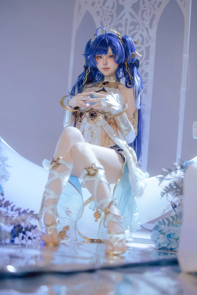 屿鱼《鸣潮 尤诺》写真图集 62P｜在线预览与图包下载