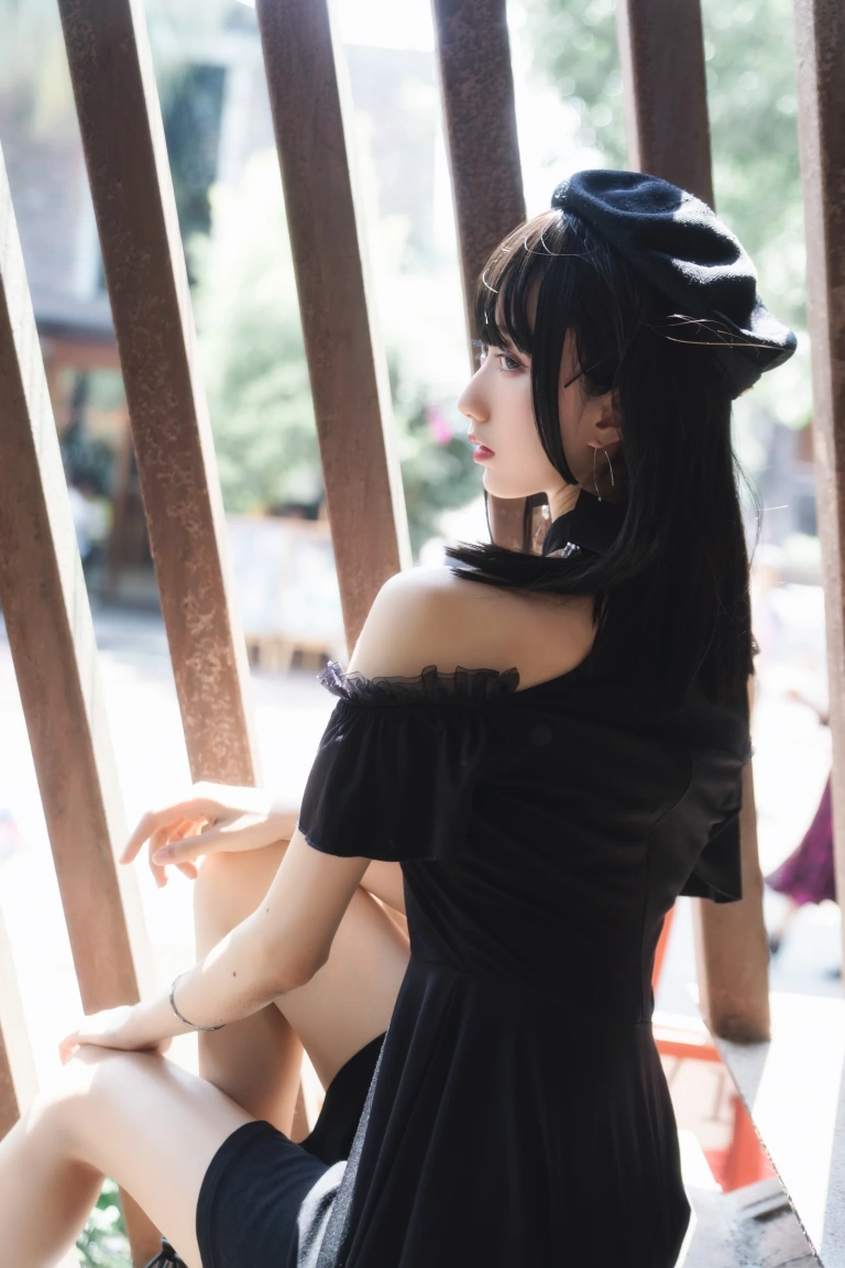 木棉棉《黑色魅惑》写真图集 23P｜在线预览与图包下载