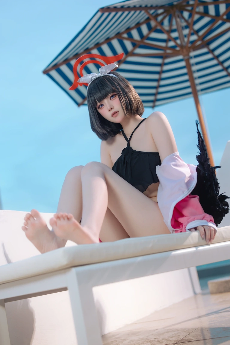 屿鱼《蔚蓝档案 静山真白泳装》写真图集 30P｜在线预览与图包下载