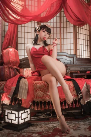 面饼仙儿《逸仙》写真图集 40P｜在线预览与图包下载