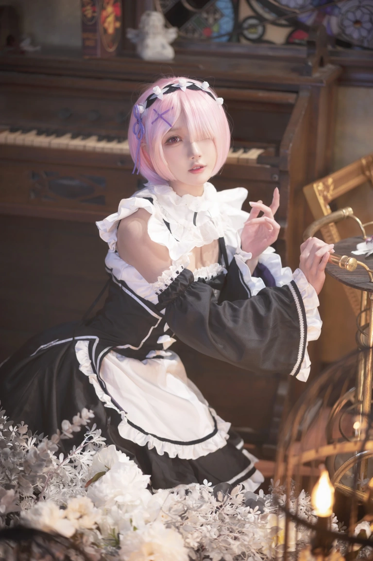 阿包也是兔娘《拉姆女仆》写真图集 22P｜在线预览与图包下载