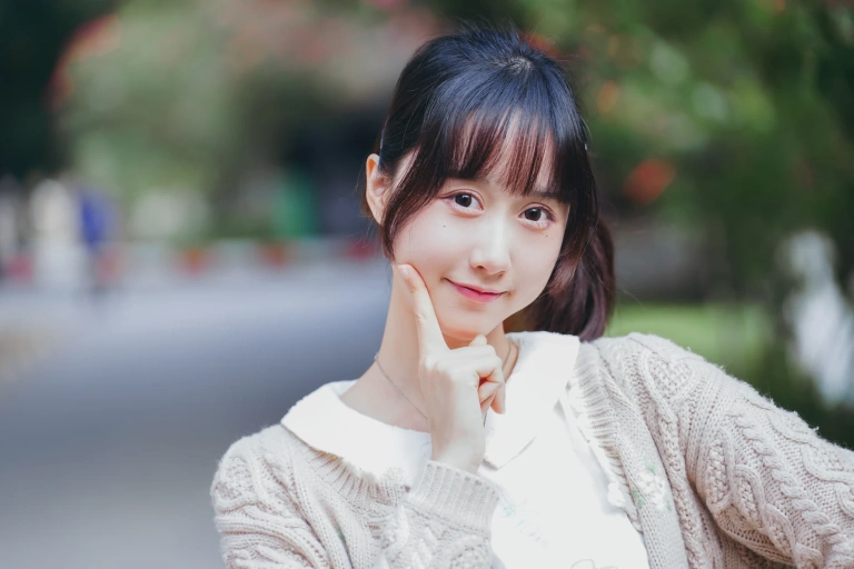 木棉棉《花与少女》写真图集 29P｜在线预览与图包下载