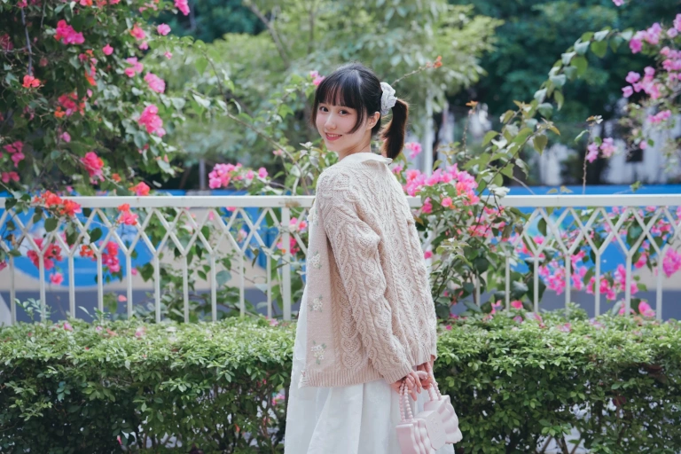 木棉棉《花与少女》写真图集 29P｜在线预览与图包下载