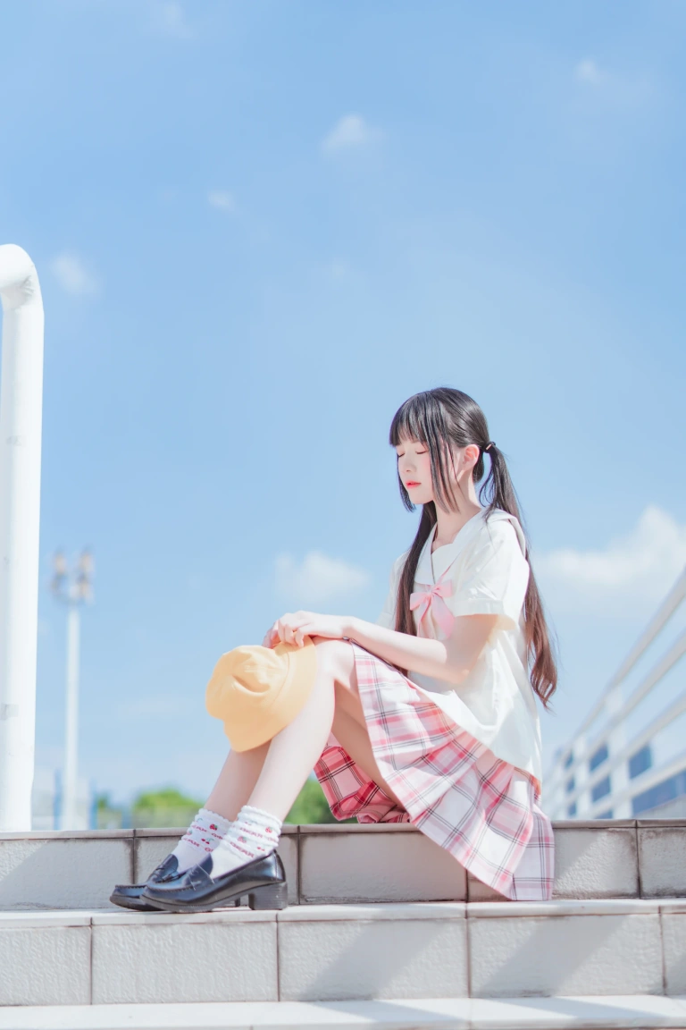 桜桃喵《桜桃未熟2 幼稚园》写真图集 35P｜在线预览与图包下载