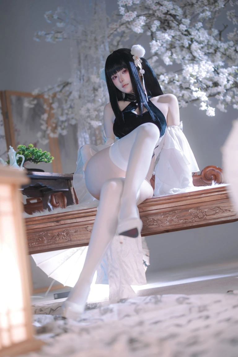 屿鱼《碧蓝航线 史特拉塞·艳书美玉》写真图集 97P｜在线预览与图包下载