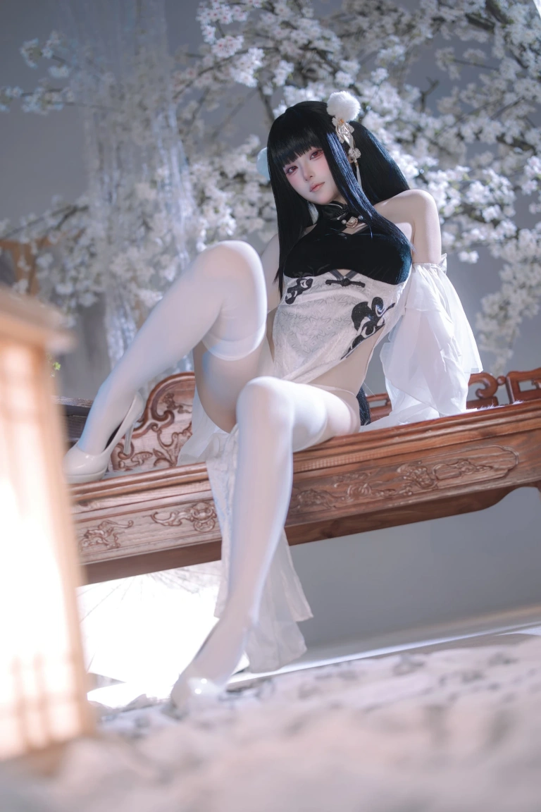 屿鱼《碧蓝航线 史特拉塞·艳书美玉》写真图集 97P｜在线预览与图包下载