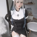 蜜汁猫裘《修女自拍》写真图集 35P+6V｜在线预览与图包下载