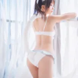 桜桃喵《一只恋爱》写真图集 44P｜在线预览与图包下载