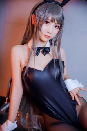 面饼仙儿《樱岛麻衣兔女郎》写真图集 16P｜在线预览与图包下载