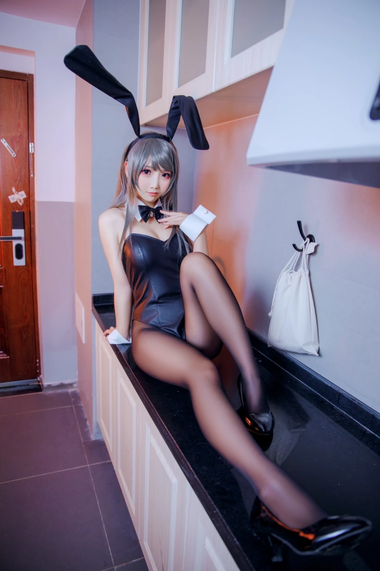 面饼仙儿《樱岛麻衣兔女郎》写真图集 16P｜在线预览与图包下载