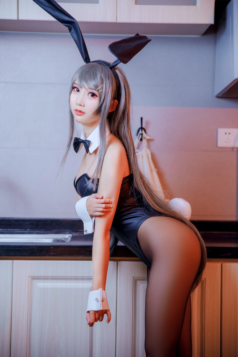 面饼仙儿《樱岛麻衣兔女郎》写真图集 16P｜在线预览与图包下载