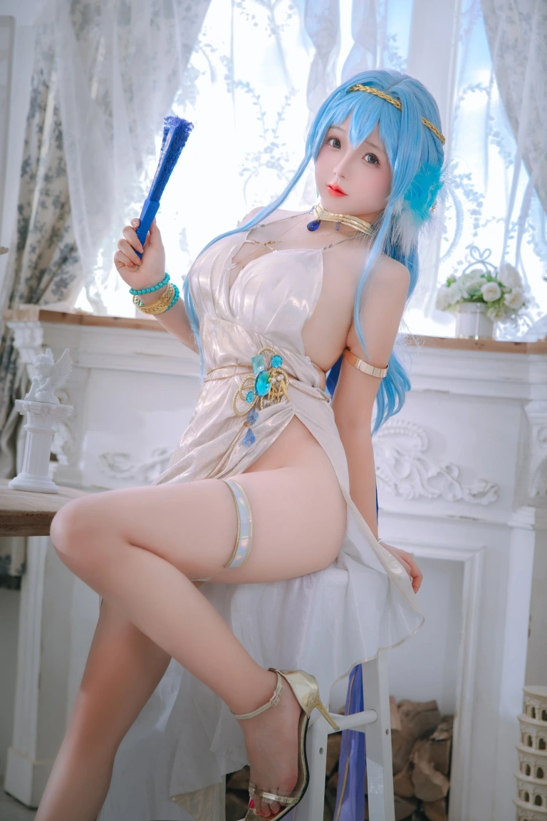 日奈娇(椎名莜)《海伦礼服》写真图集 46P｜在线预览与图包下载