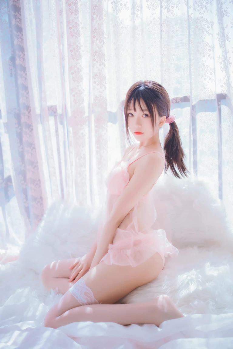 桜桃喵《初恋01》写真图集 30P｜在线预览与图包下载