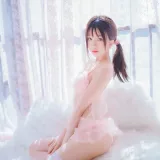 桜桃喵《初恋01》写真图集 30P｜在线预览与图包下载