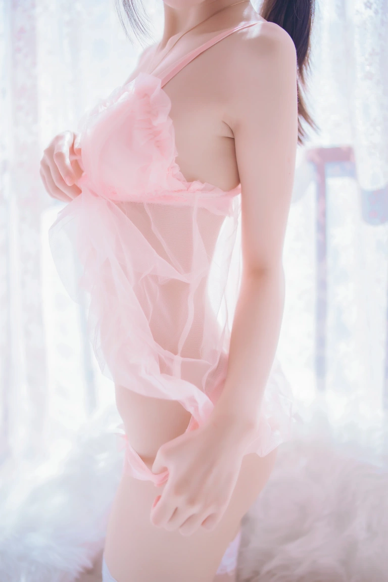 桜桃喵《初恋01》写真图集 30P｜在线预览与图包下载