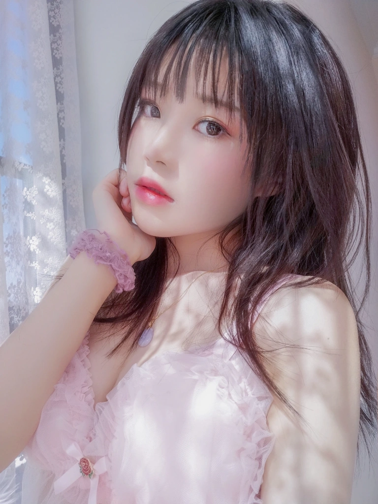 桜桃喵《初恋02》写真图集 39P｜在线预览与图包下载