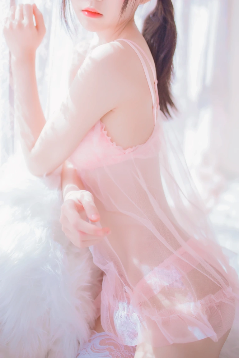 桜桃喵《初恋02》写真图集 39P｜在线预览与图包下载