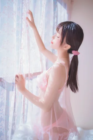 桜桃喵《初恋02》写真图集 39P｜在线预览与图包下载