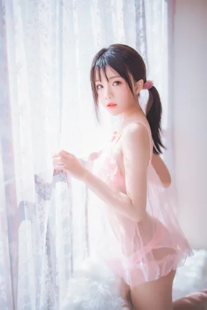 桜桃喵《初恋02》写真图集 39P｜在线预览与图包下载