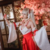 蜜汁猫裘《可畏巫女》写真图集 50P+4V｜在线预览与图包下载