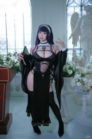 皮皮奶《葬送的芙莉莲 菲伦修女》写真图集 87P｜在线预览与图包下载