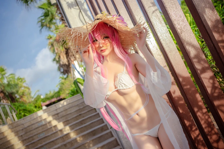 星之迟迟《《鸣夏》 絮库夫》写真图集 25P｜在线预览与图包下载