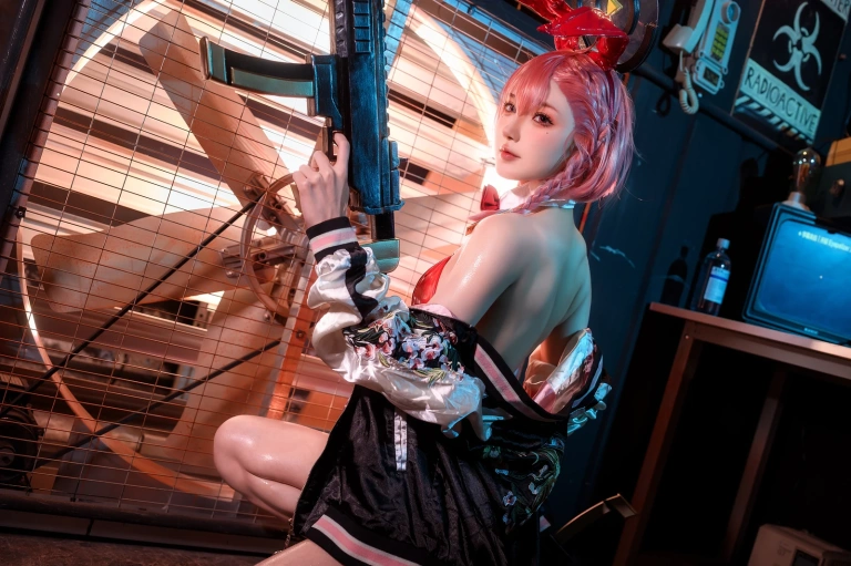 阿包也是兔娘《兔女郎 美甘尼禄》写真图集 42P｜在线预览与图包下载