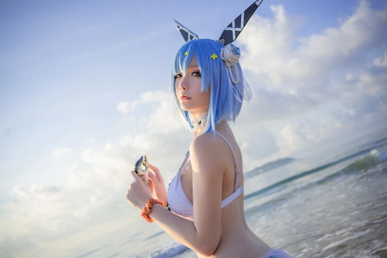 星之迟迟《《鸣夏》 加斯科涅》写真图集 25P｜在线预览与图包下载