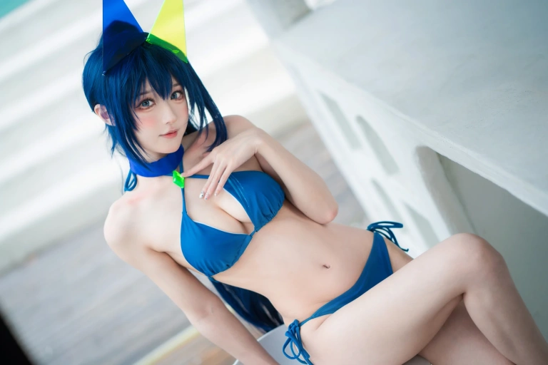 阿包也是兔娘《花园泳装》写真图集 35P｜在线预览与图包下载
