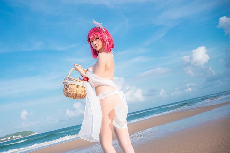 星之迟迟《《鸣夏》 黑太子》写真图集 30P｜在线预览与图包下载