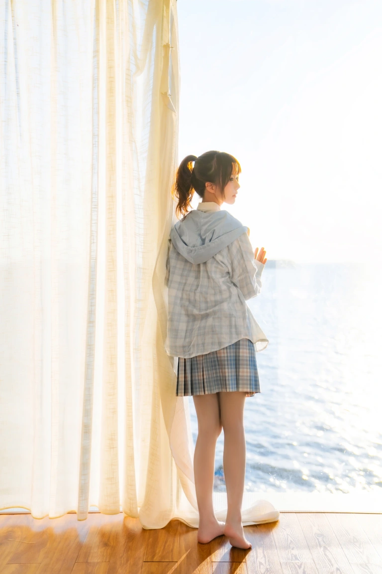 桜桃喵《桜桃未熟3 感光》写真图集 30P｜在线预览与图包下载