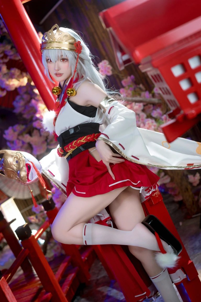 阿包也是兔娘《樱境物语 巫女浴池》写真图集 58P+1V｜在线预览与图包下载