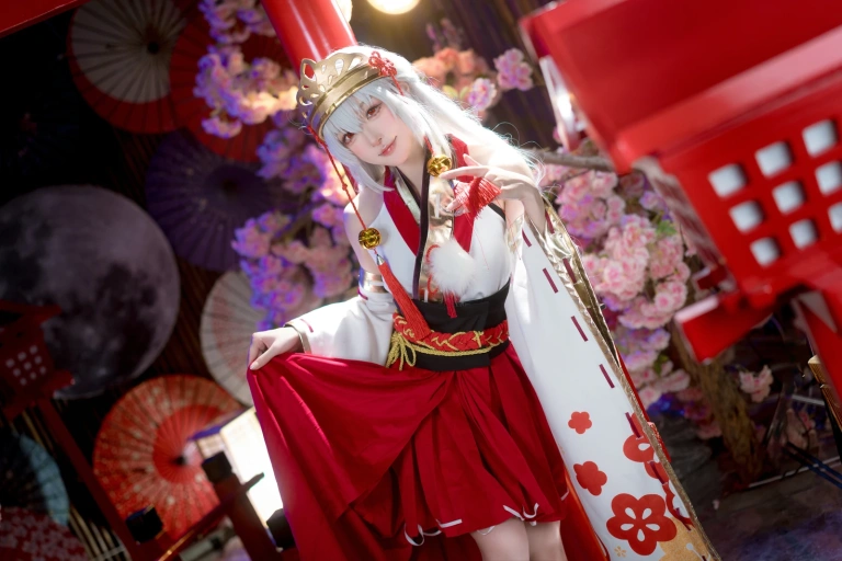 阿包也是兔娘《樱境物语 巫女浴池》写真图集 58P+1V｜在线预览与图包下载