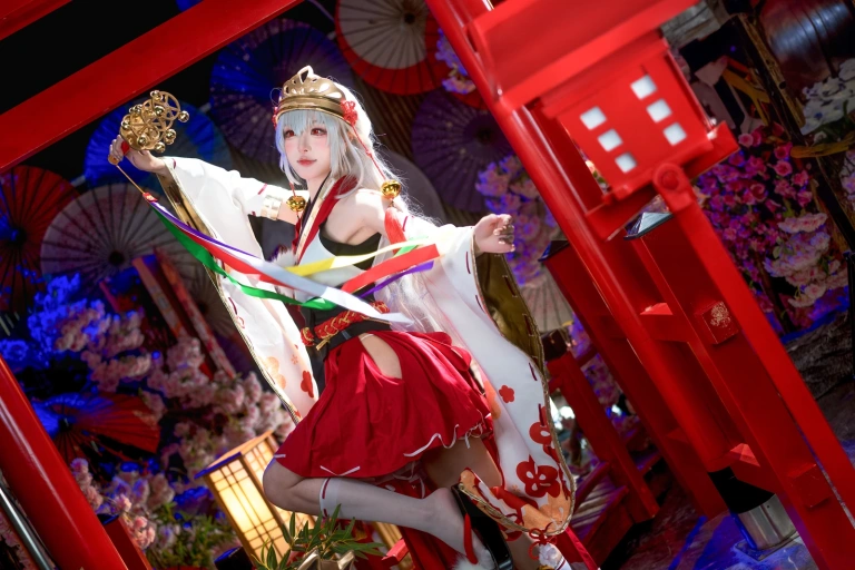 阿包也是兔娘《樱境物语 巫女浴池》写真图集 58P+1V｜在线预览与图包下载