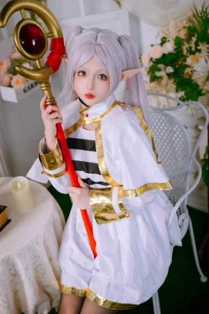 日奈娇(椎名莜)《芙莉莲》写真图集 50P｜在线预览与图包下载