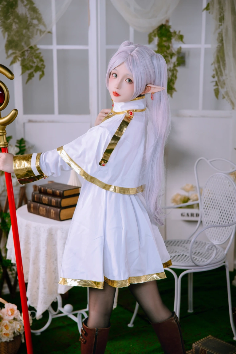 日奈娇(椎名莜)《芙莉莲》写真图集 50P｜在线预览与图包下载
