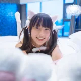 神楽坂真冬《Reimu猫娘系列》写真图集 40P｜在线预览与图包下载
